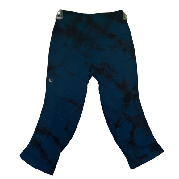 LULULEMON women's size 4 Flow & Go Alberta lake black seamless crop leggings - Picture 4 of 12